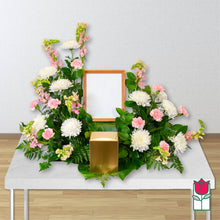 Load image into Gallery viewer, Pink &amp; White Urn Spray
